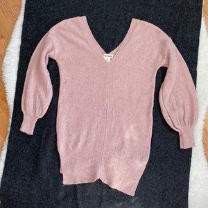 Yet Again NWOT Women's Long Sleeve V-neck Knit Sweater, Pink, Size Small
